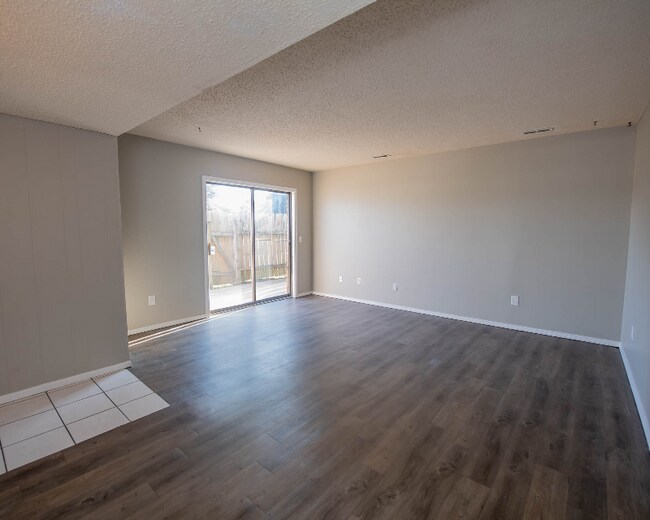 Foto del edificio - 2054 Garland Ave