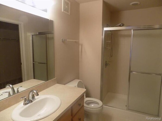 Building Photo - 25762 Maritime Cir S