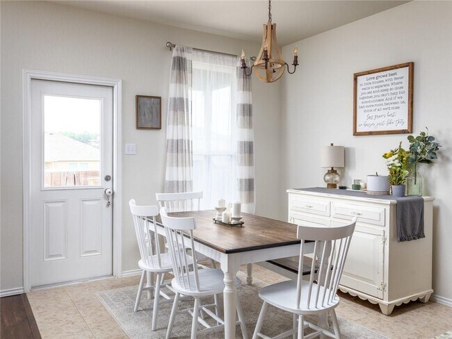 Foto del edificio - 650 Sierra Mar Loop