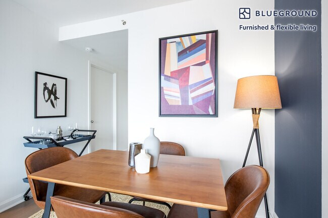 Foto del edificio - 500 W 56th St