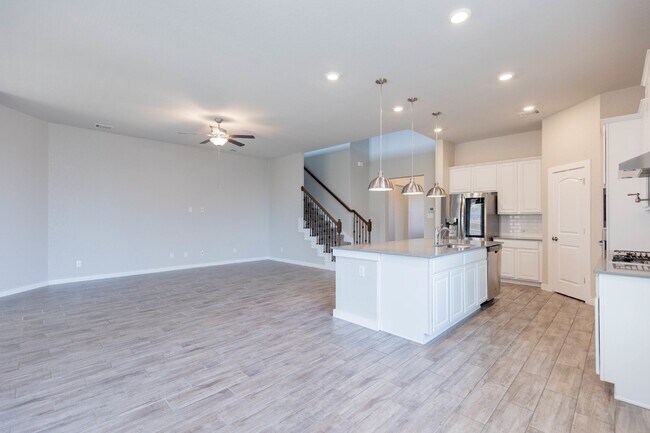 Foto del edificio - 1523 Nicholas Cv