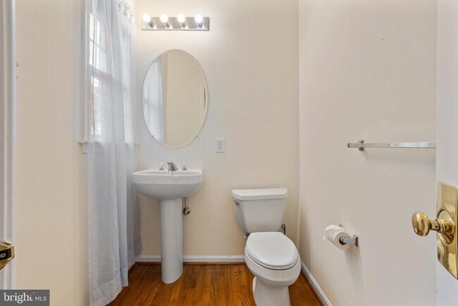 Foto del edificio - 54 Nestlewood Way