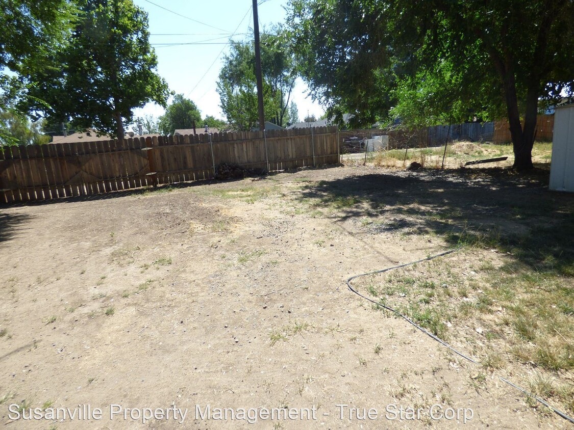 315 N Spring St, Susanville, CA 96130 - Casa en renta en Susanville, CA |  Apartments.com, image size:1125x844