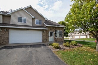 Building Photo - 17570 Gillette Way