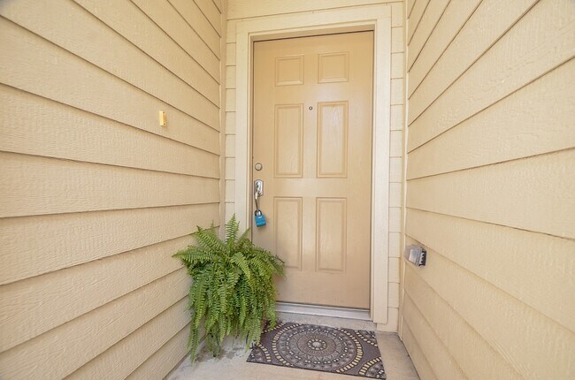 Building Photo - 6347 Alpine Trail Ln