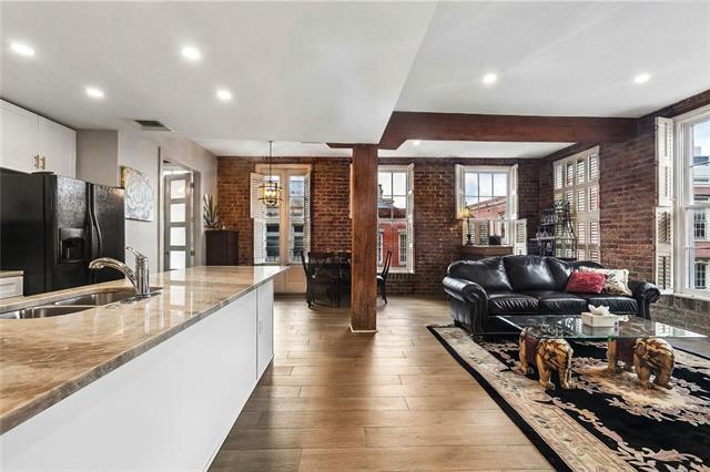 Building Photo - 232 Decatur St