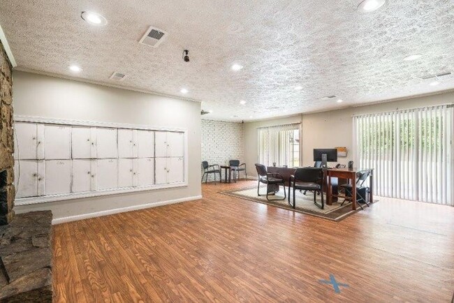 Interior Photo - Broadway  Townhomes