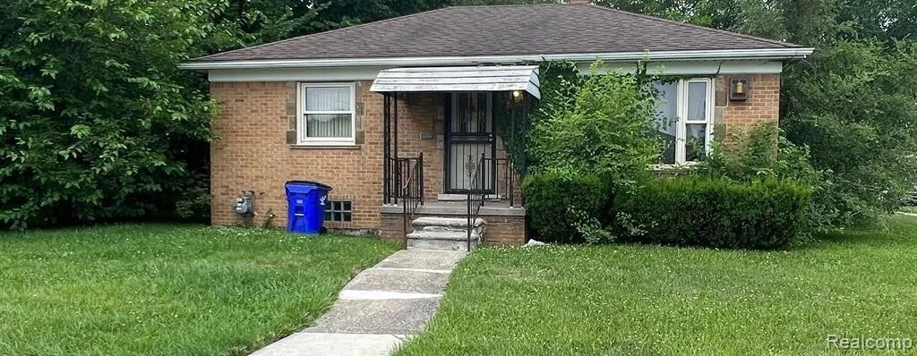 Foto principal - 11700 Kenmoor St