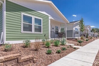 Building Photo - Cottages at Pikeview