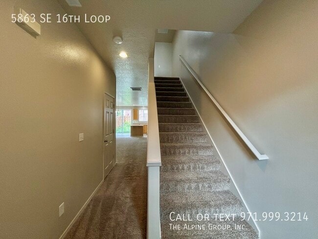 Building Photo - 5863 SE 16th Loop
