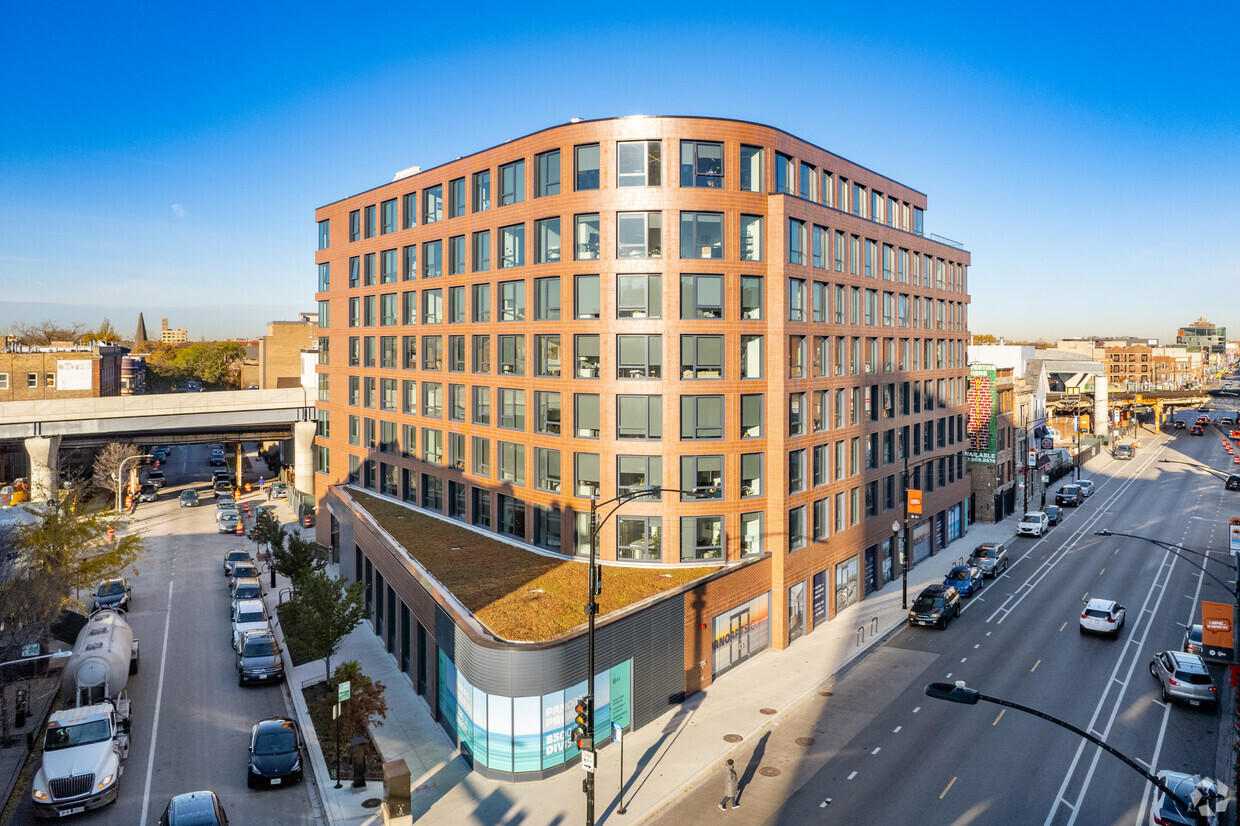 Primary Photo - Panorama Apartments