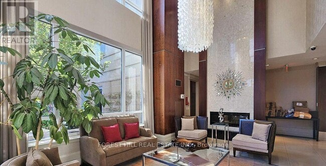 Building Photo - 2 Rean Dr