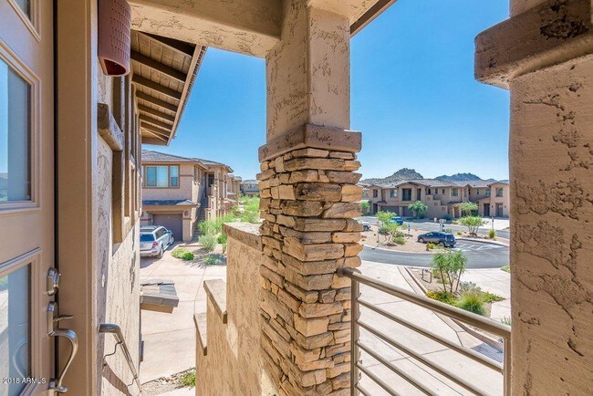 Building Photo - 10260 E White Feather Ln