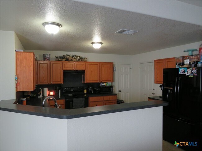 Building Photo - 3503 Ennis Dr