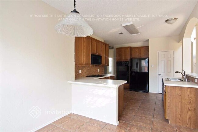 Building Photo - 11135 Covey Ln