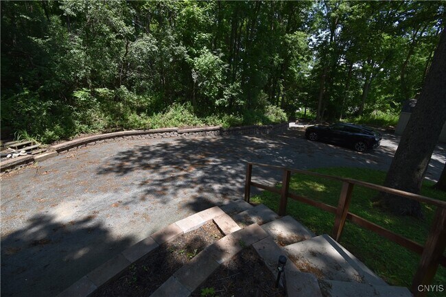 Building Photo - 24673 Crane Ln