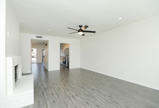 Foto del edificio - 5800 Lumberdale Rd