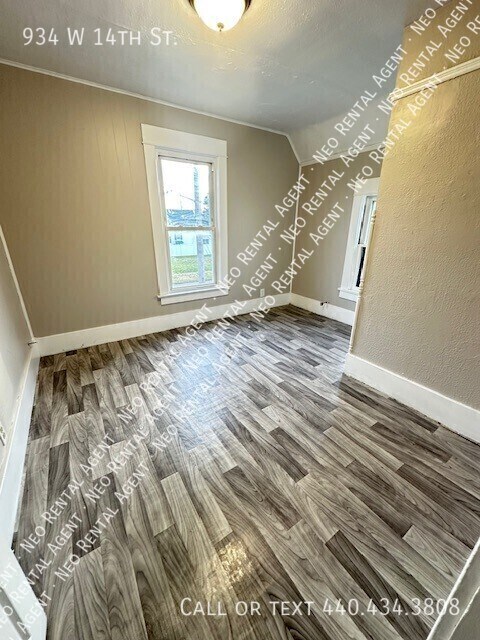 Foto del edificio - 934 W 14th St