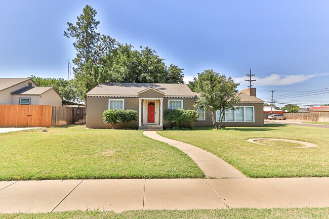 Foto del edificio - 2517 33rd St