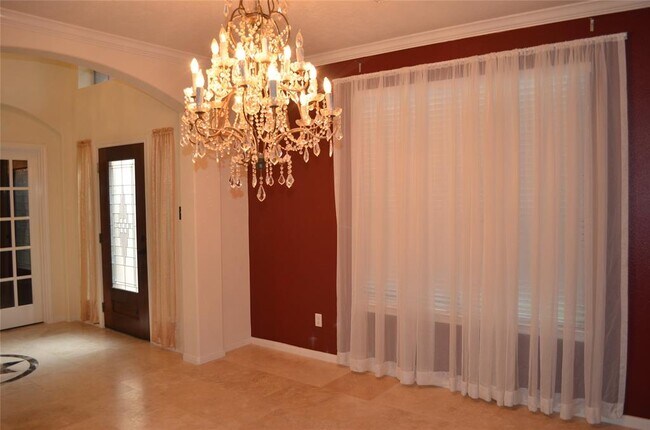 Foto del edificio - 2218 Longspur Ln