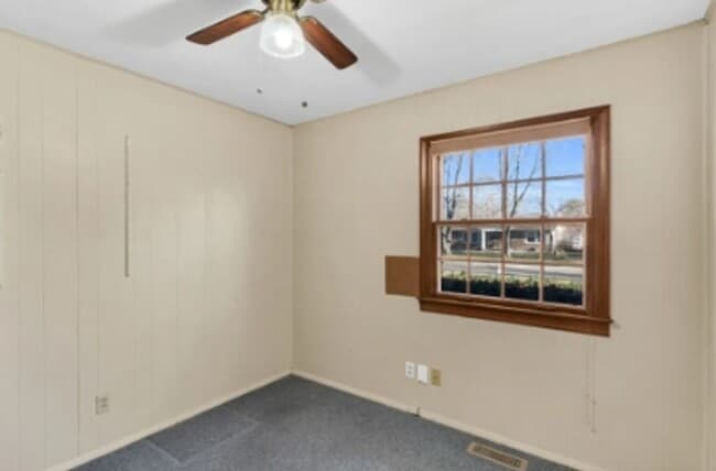 Building Photo - 1103 Kinch St
