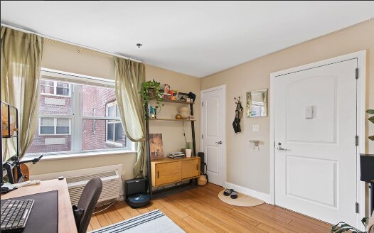 Foto del edificio - 70 S Munn Ave