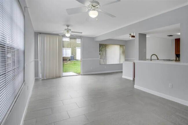 Foto del edificio - 603 Coconut Palm Way