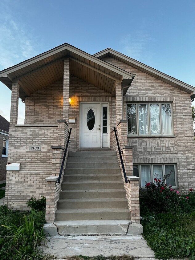 7400 62nd St, Summit, IL 60501 House Rental in Summit, IL