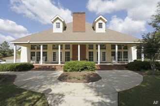Building Photo - 121 Wexford Dr