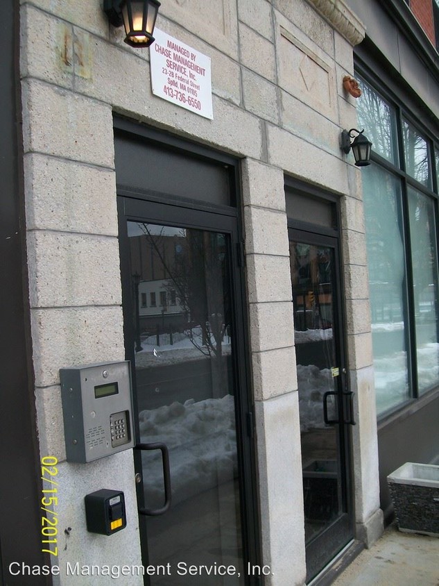Primary Photo - 181 Chestnut St