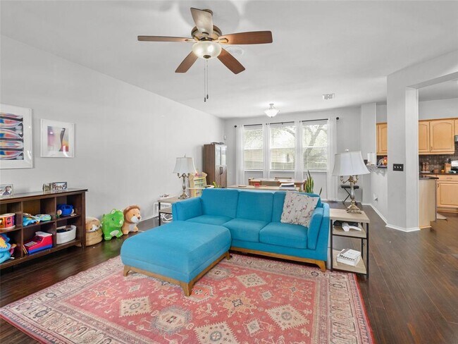 Foto del edificio - 6630 Hillside Terrace Dr