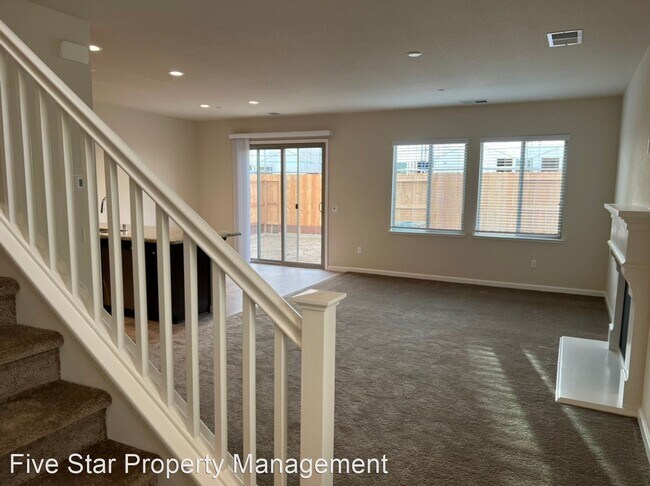 Foto del edificio - 3 br, 2.5 bath House - 2544 Chandon Cir