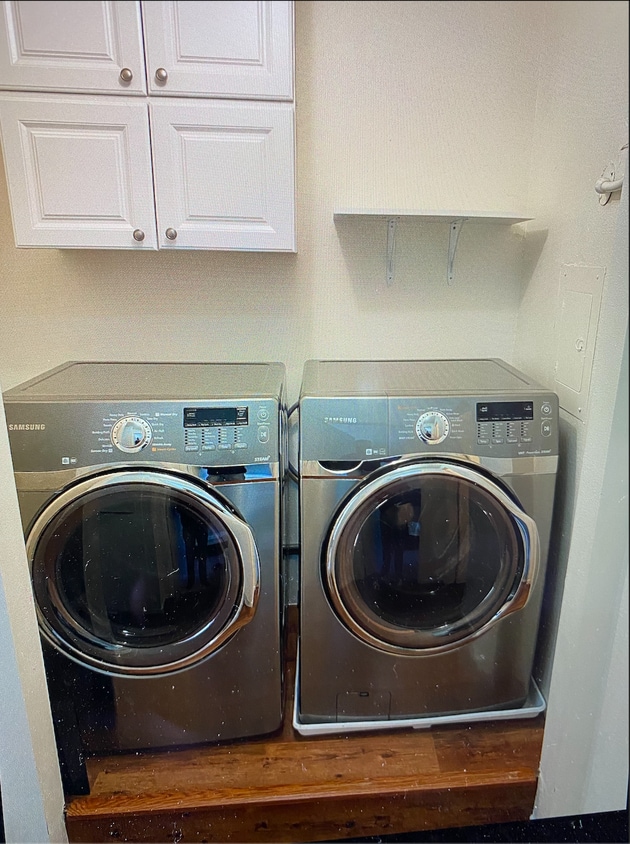 Upstairs Washer and Dryer included next to bedrooms - 10460 Caminito Sulmona