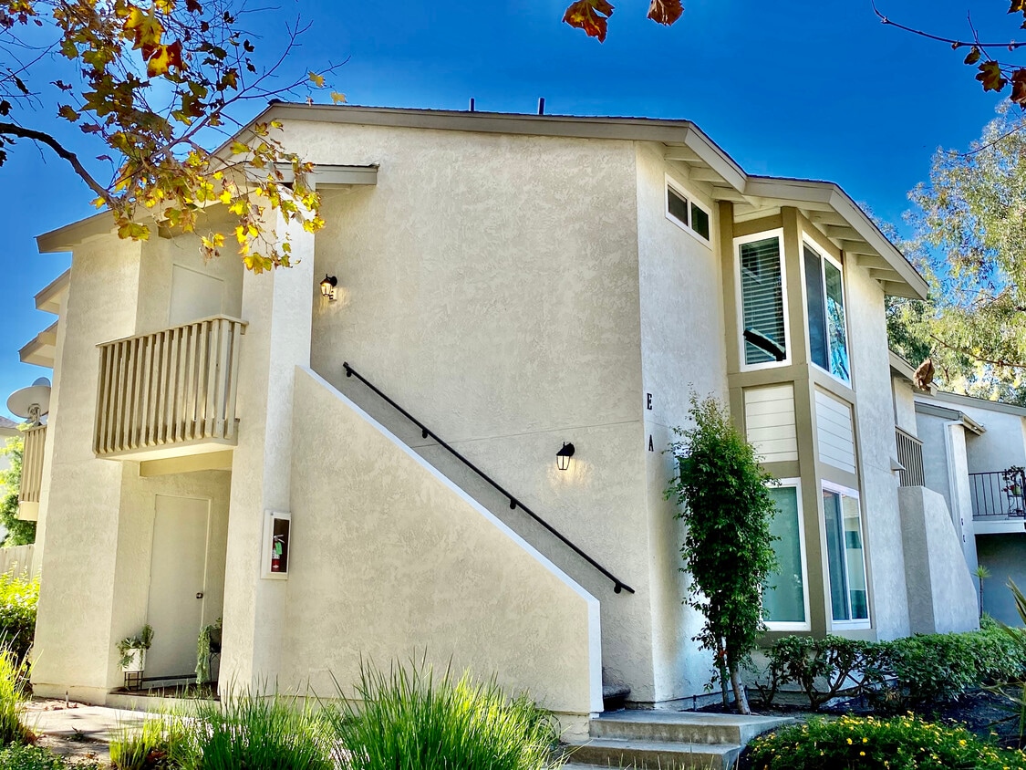 Front View - 23271 La Glorieta