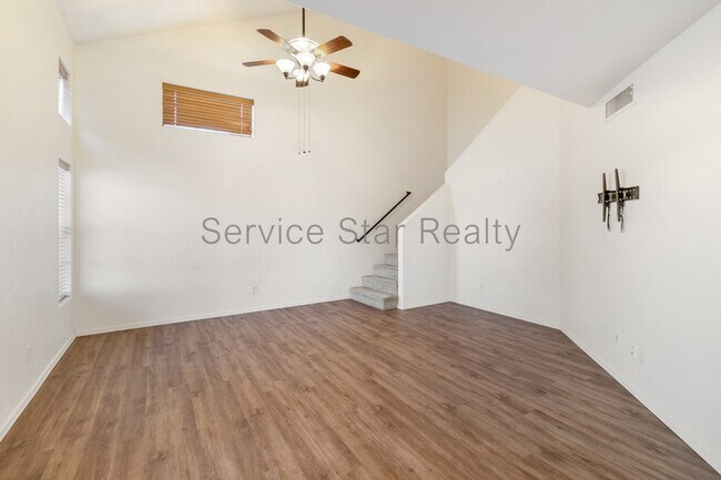Foto del edificio - 5665 W Galveston St