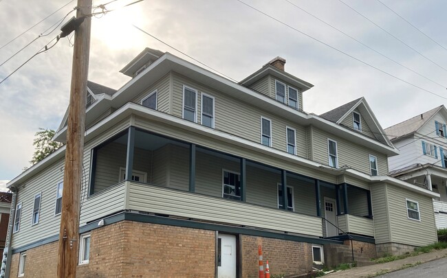 Completely Renovated, just finished. - 425 Jefferson St
