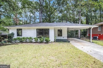 Building Photo - 2550 Graywall St