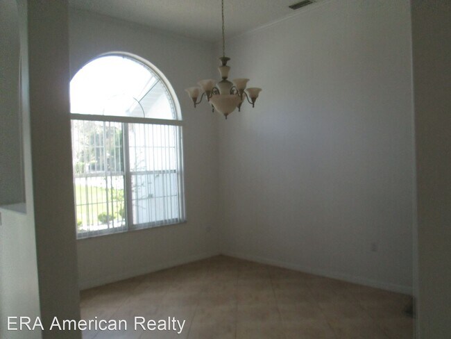 Building Photo - 3 br, 2 bath House - 5698 N Lena Dr