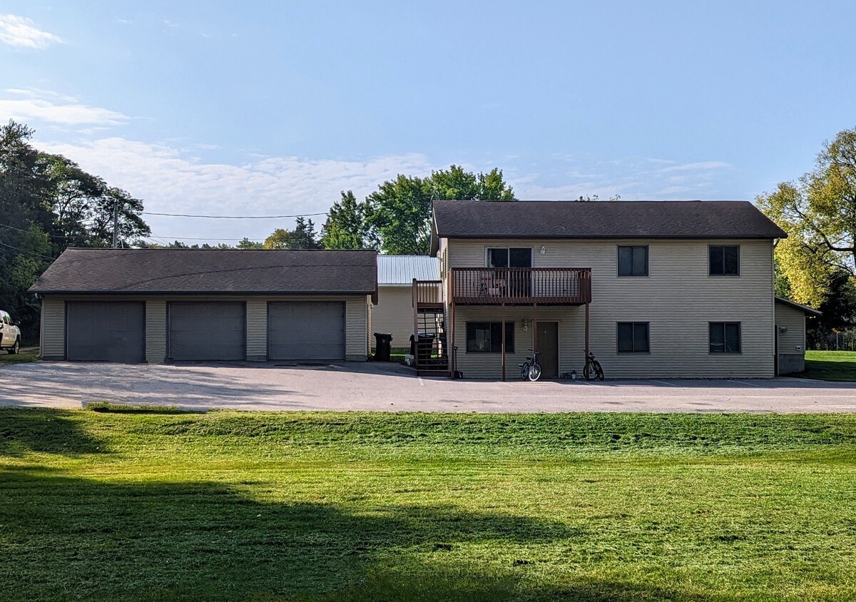 Duplex - 1919 4th Ave