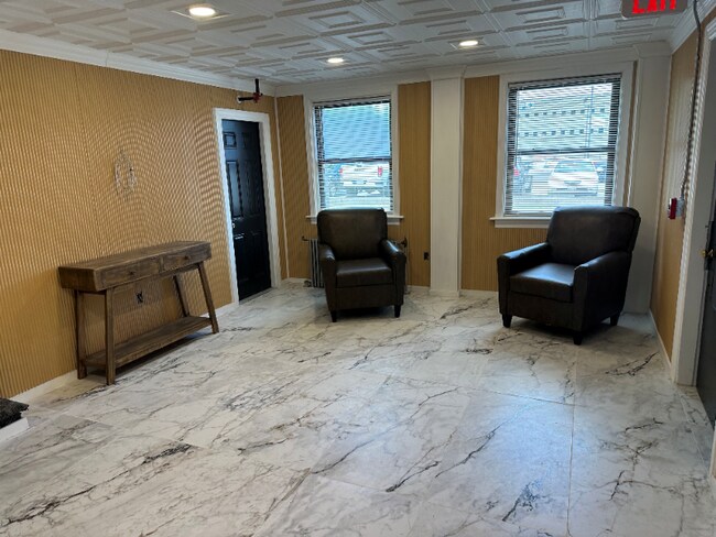 Foto del edificio - 58 4th St