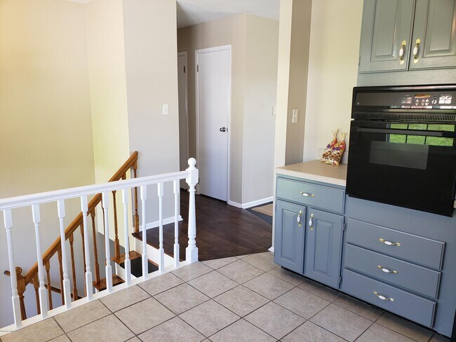 Foto del edificio - 5800 Foxboro Ln