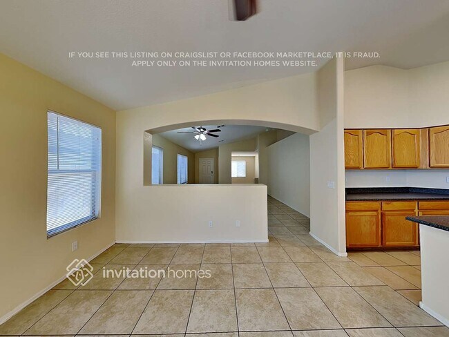 Building Photo - 8609 W Mission Ln