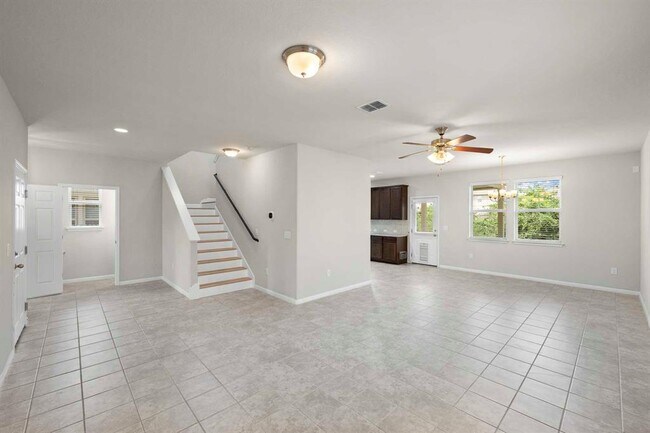 Foto del edificio - 383 Eagle Brook Ln