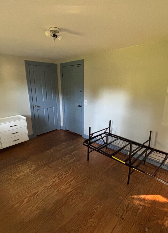 Building Photo - 58 Springhill Ave
