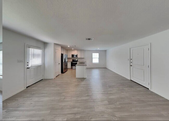 Foto del edificio - 145 Parish Ln