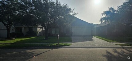 Building Photo - 20510 Spring Bluff Ln