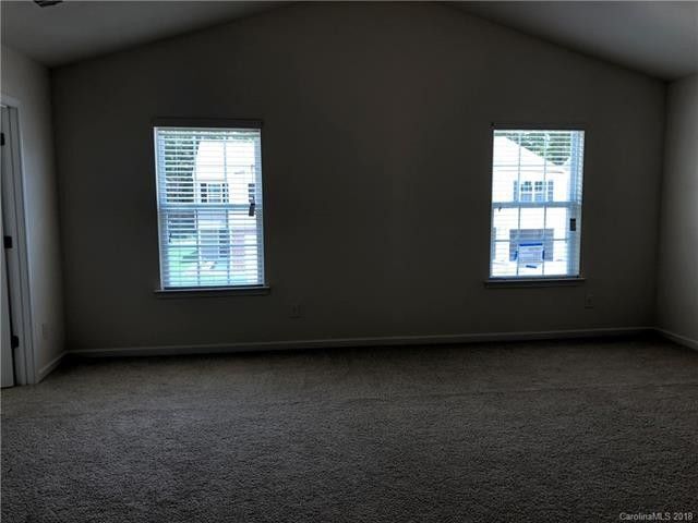 Building Photo - 1053 Sundance Dr
