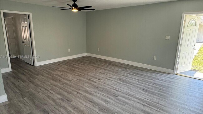 Building Photo - 220 NW 12th St