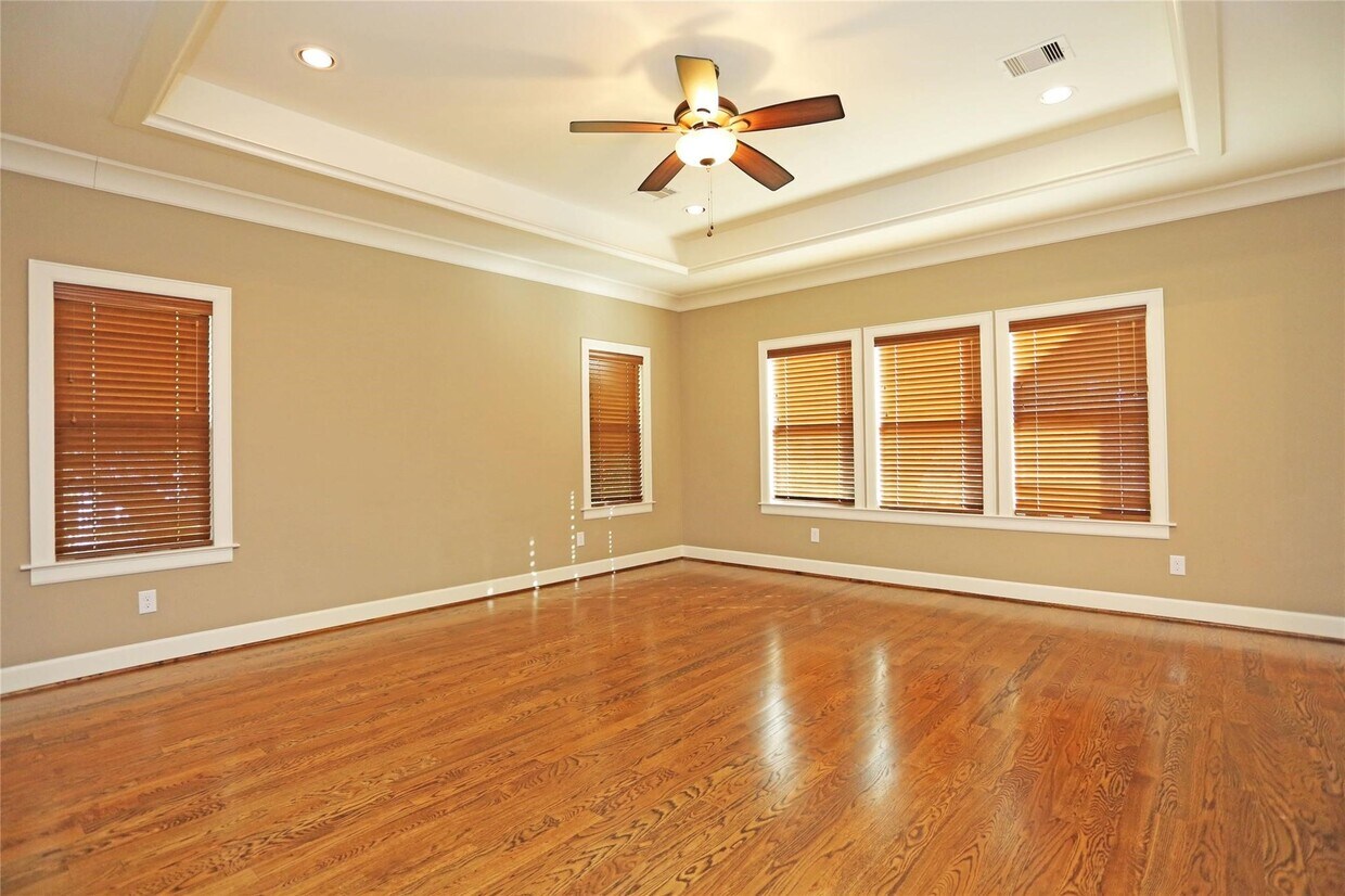 Foto del edificio - 1611 Wakefield Dr