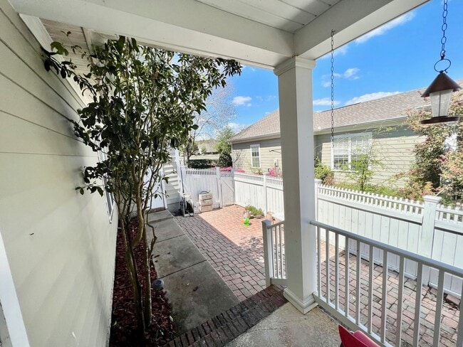 Building Photo - 4016 Colleton Ct